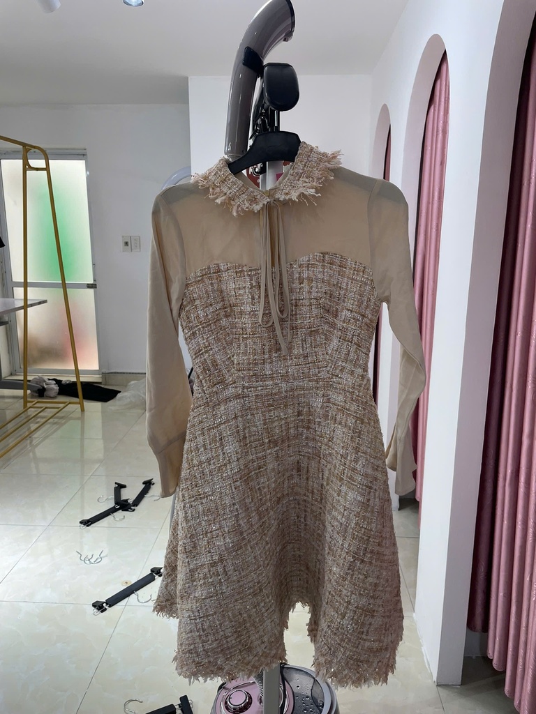 VÁY DẠ TAY KEM