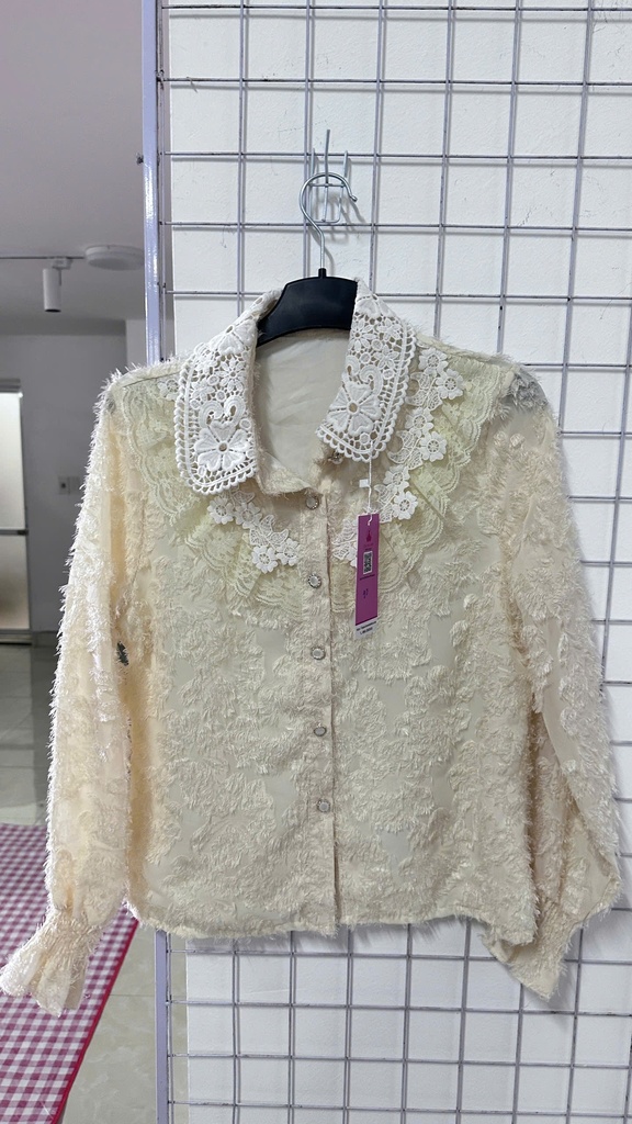 áo sơ mi kem lông