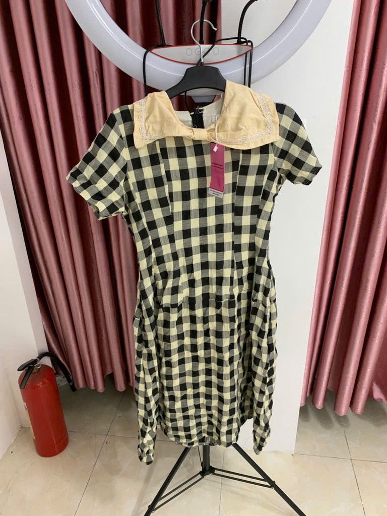 váy caro vàng đen