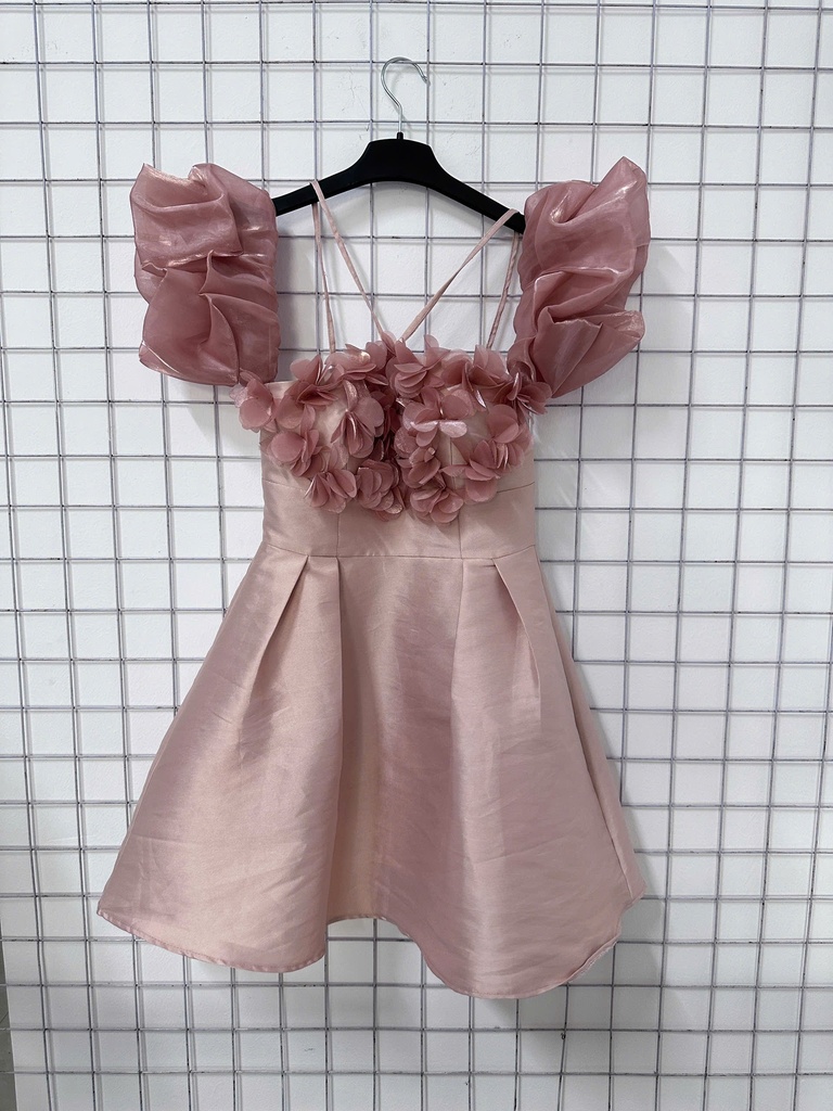 váy 2 dây hồng hoa