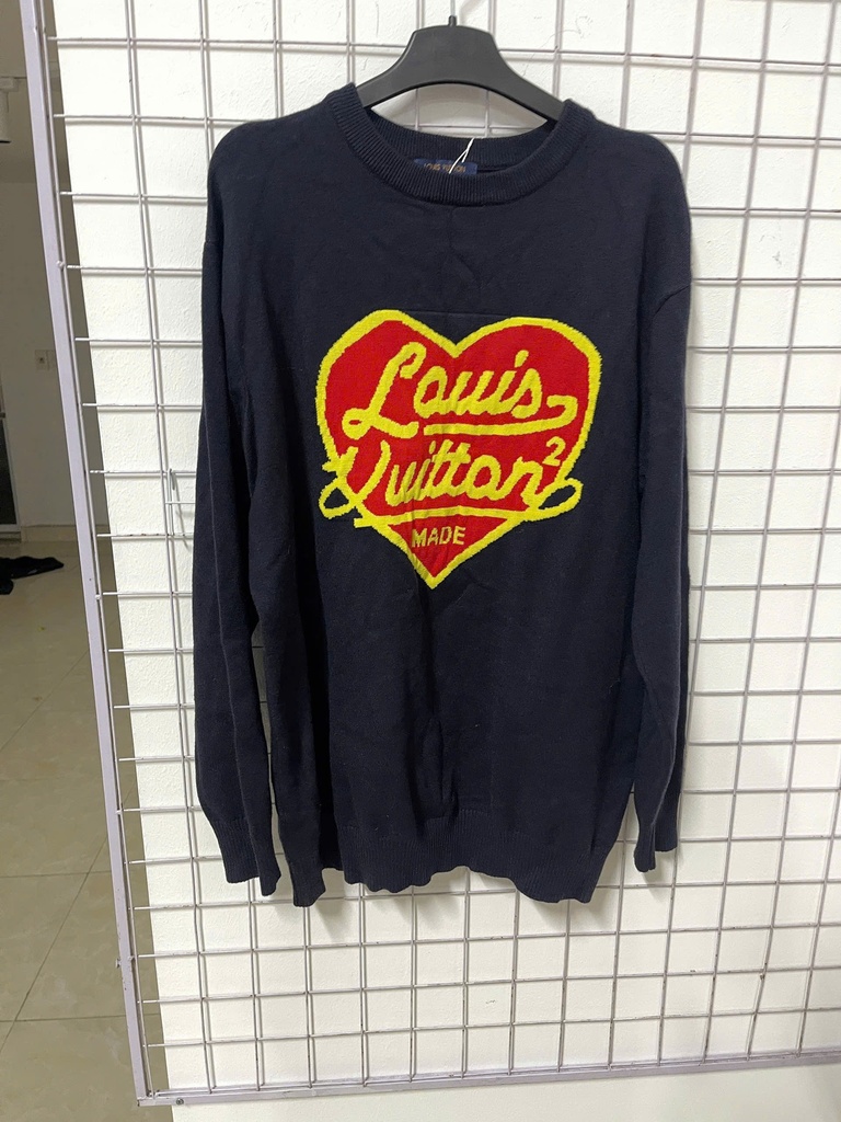 áo len xanh than trái tym 