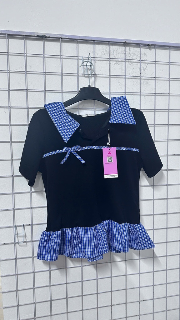 áo đen kẻ caro xanh