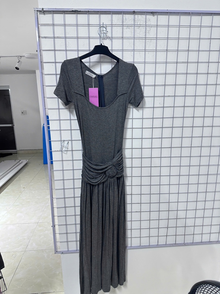 váy xám chuột dài 