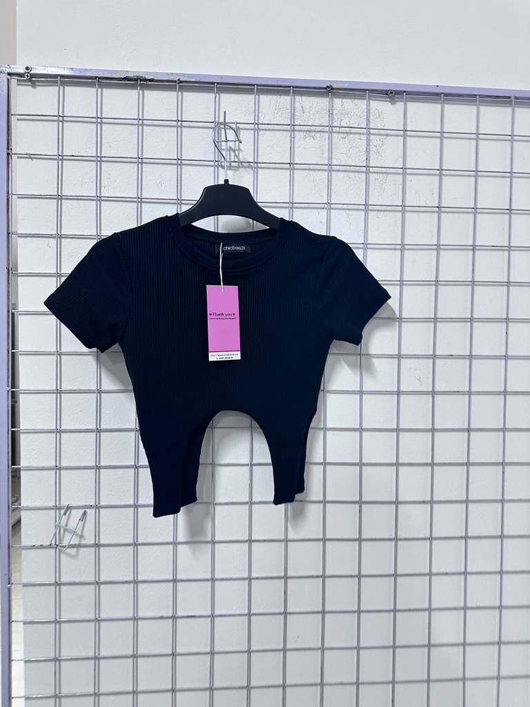 áo crt đen cộc