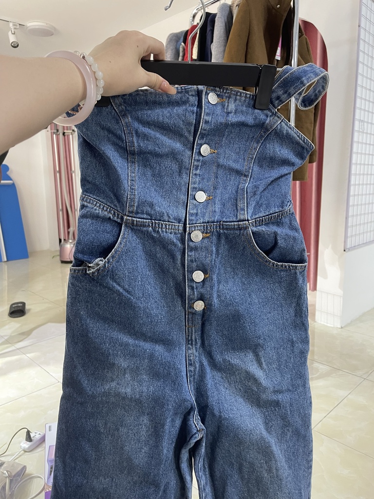 yếm bò quần 