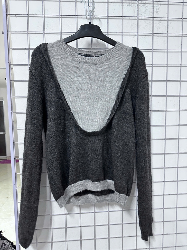 áo len xám phối
