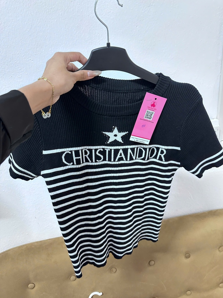 áo thun tăm đen dior
