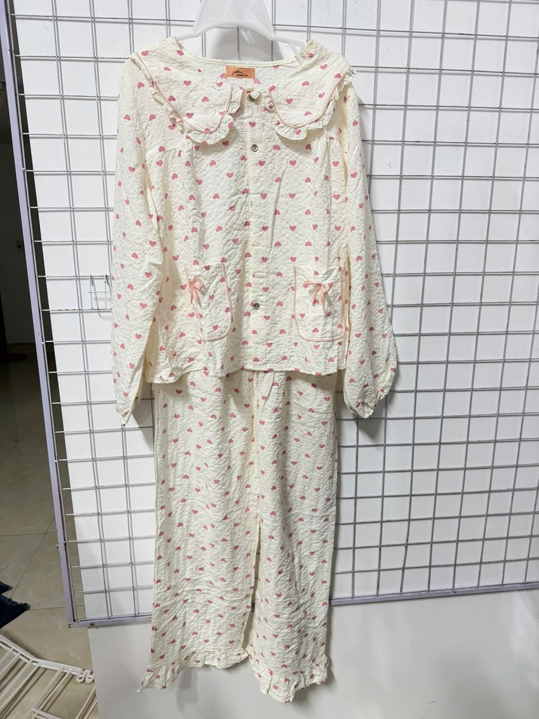 bộ ngủ kem trái tim 