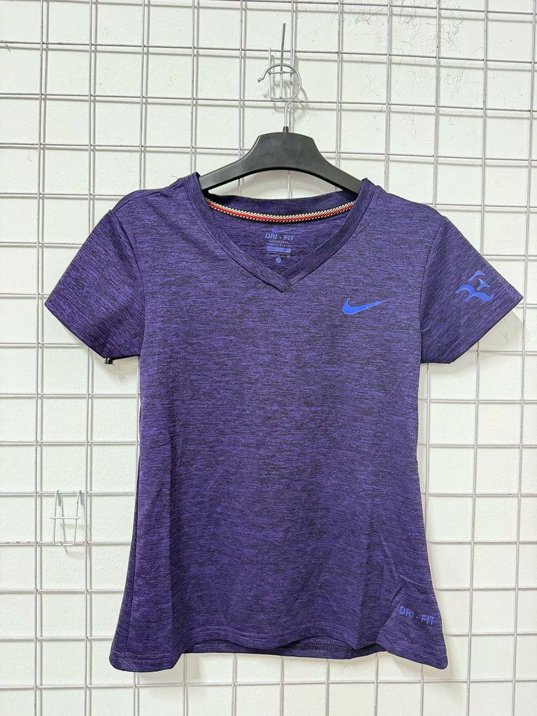 áo bbt tím cộc tay 