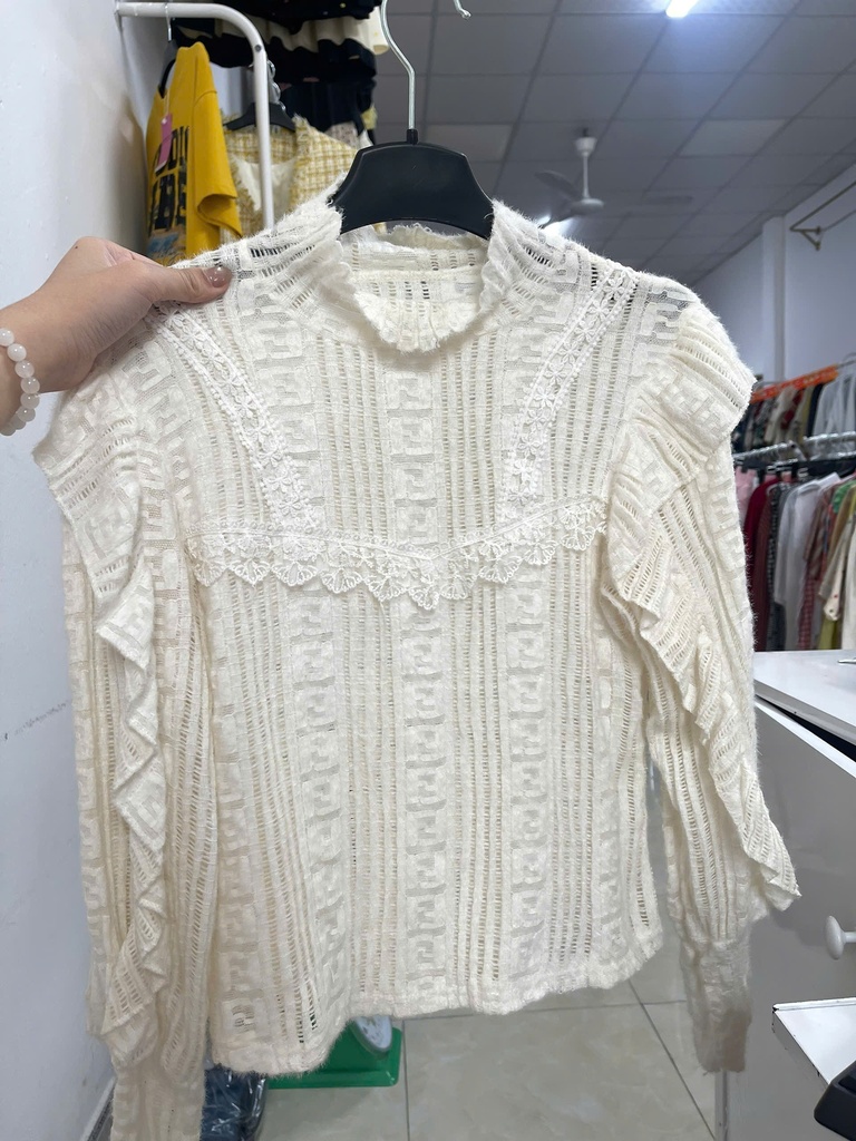 áo kem len lông ren 