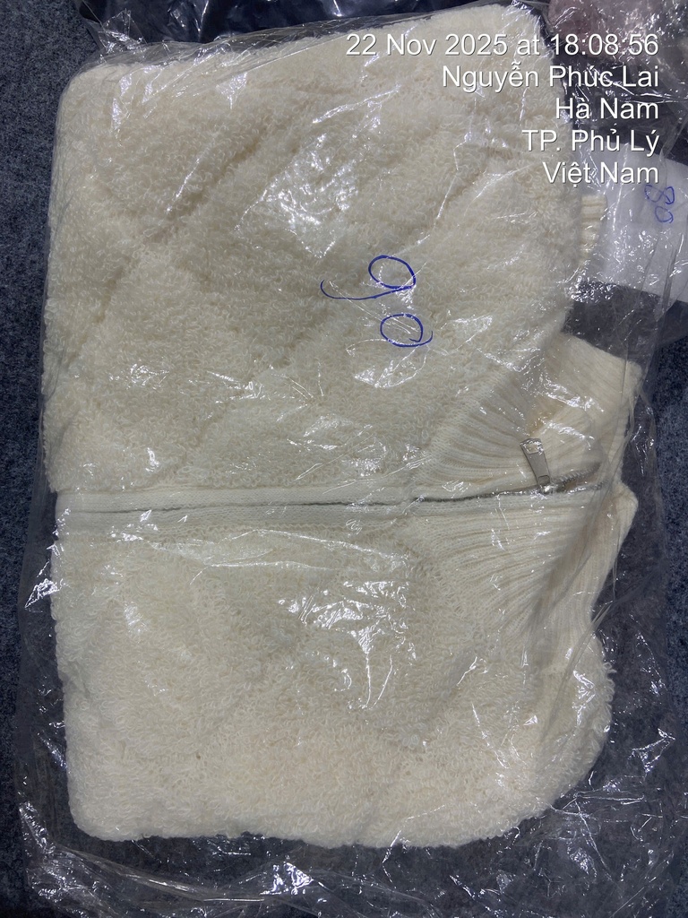 áo khoác trắng lông 