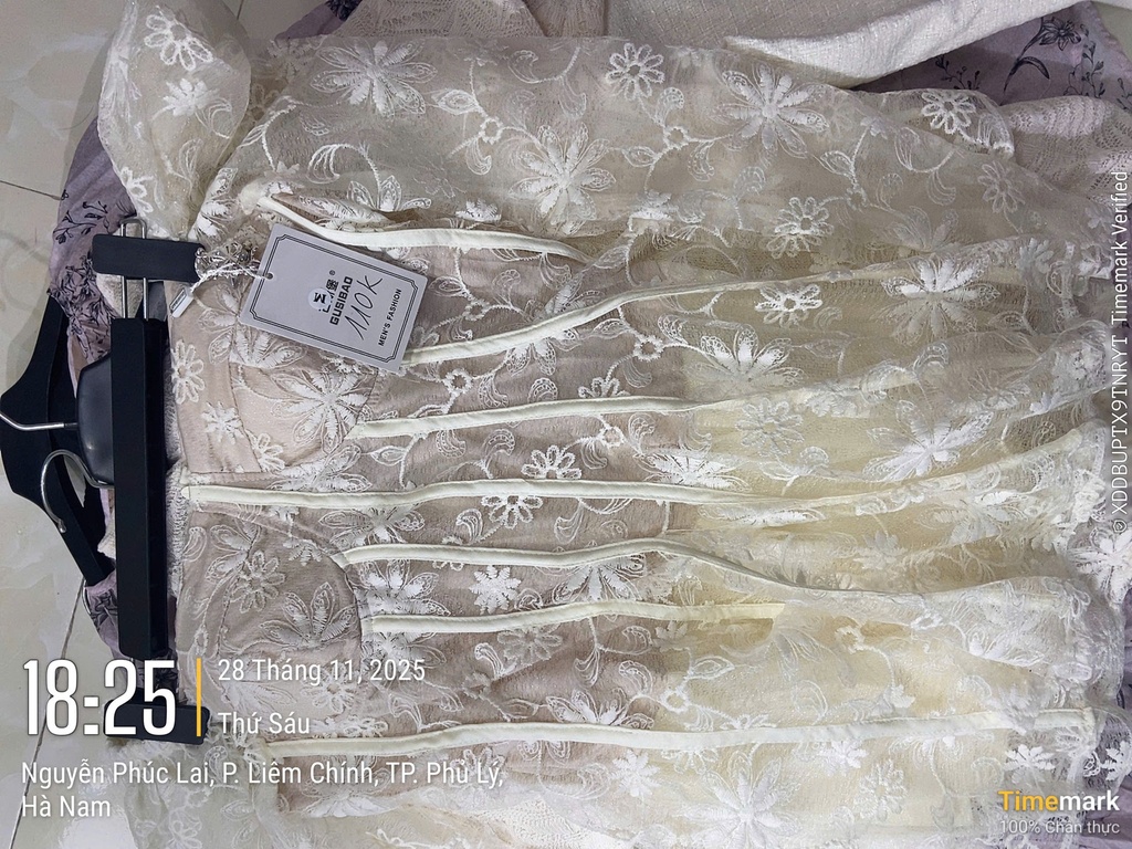 VÁY ZEN TRẮNG CÚP NGỰC