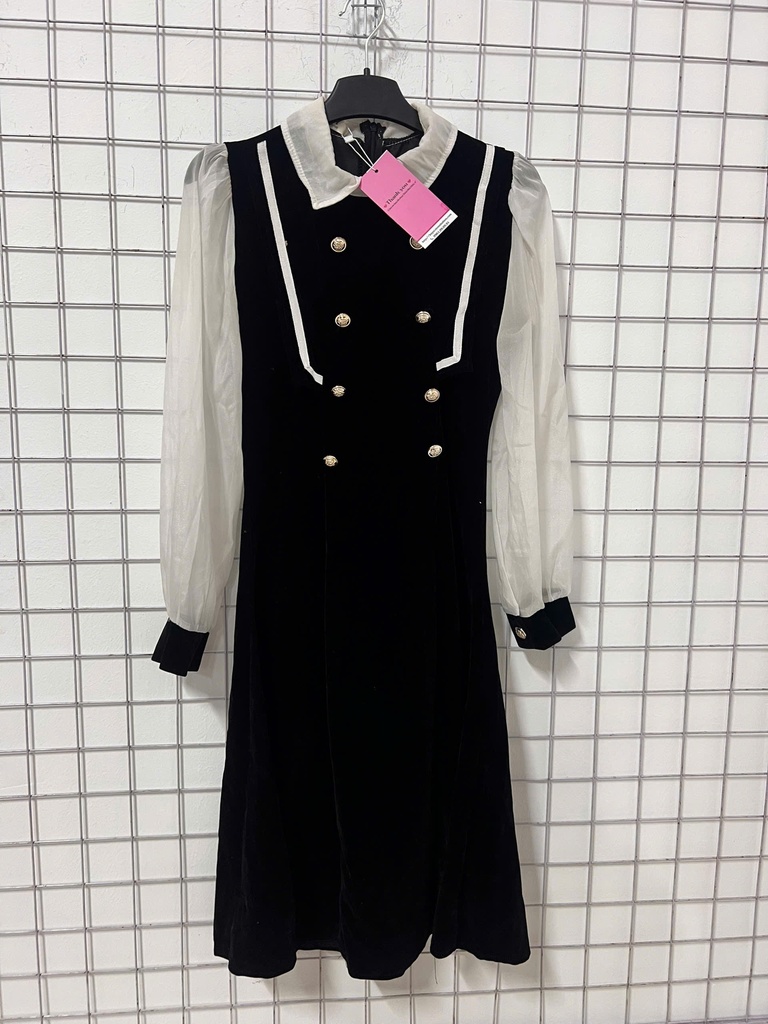 VÁY NHUNG ĐEN TIEN