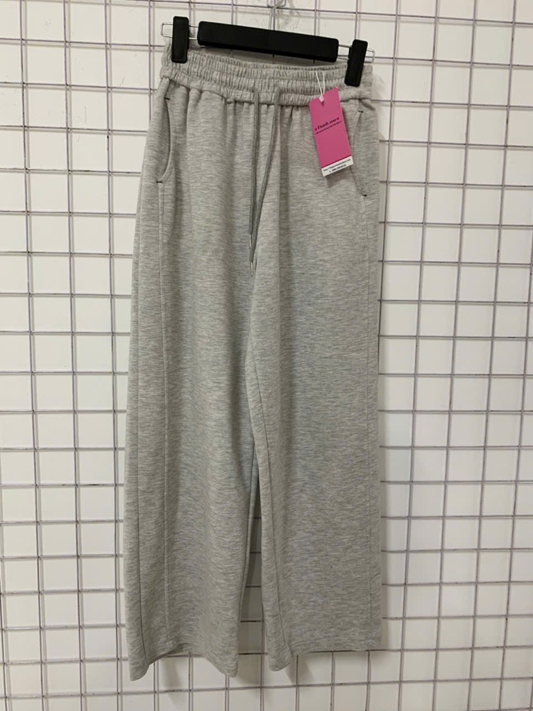 QUẦN SUÔNG XÁM TRANG