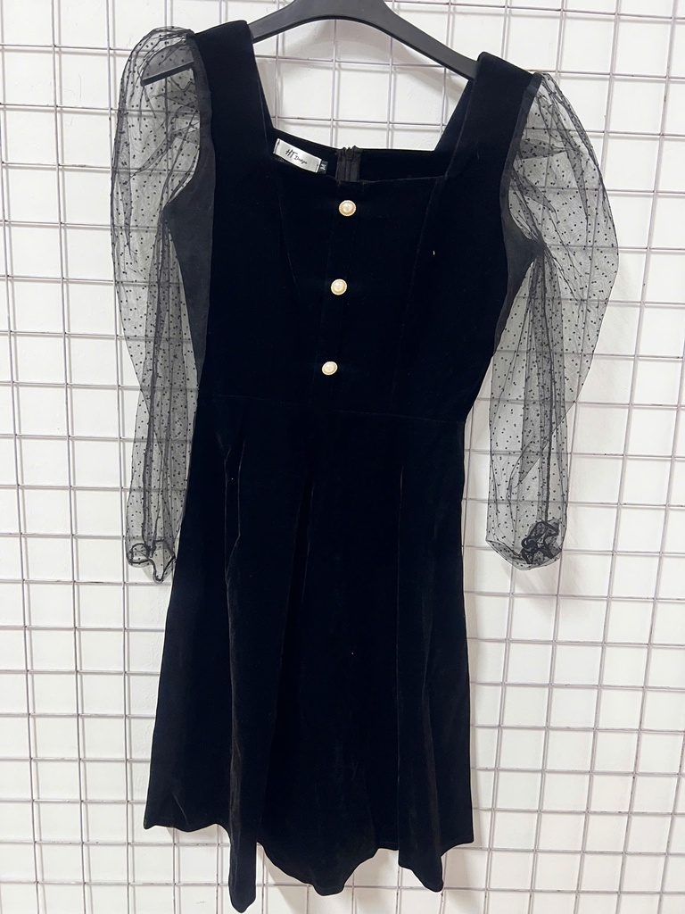 VÁY NHUNG CỔ VUÔNG PHUONG