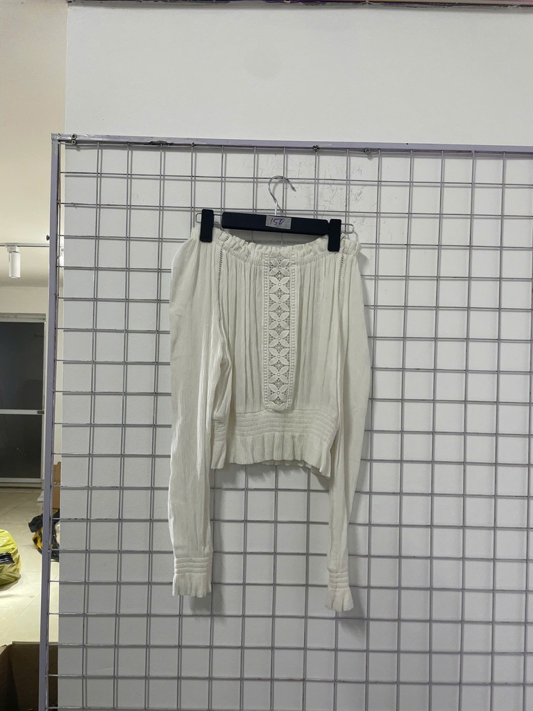 áo trắng trễ vai tay dài