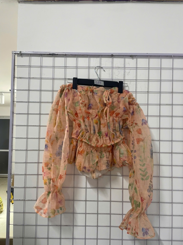 set cam hoa trễ vai