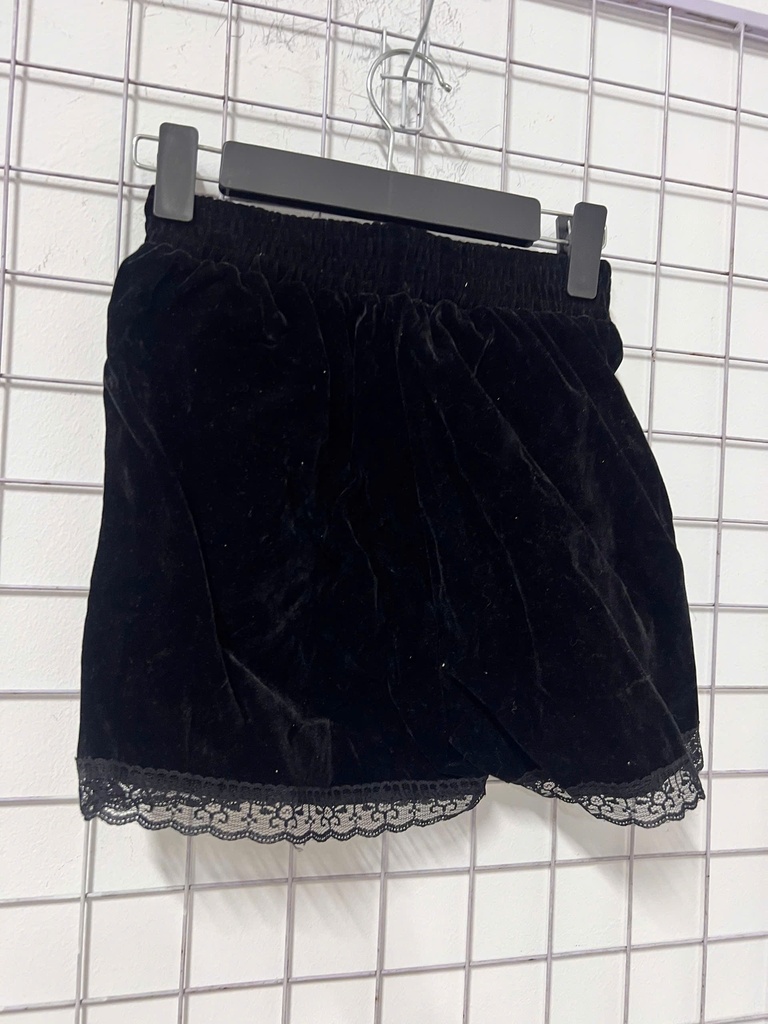 QUẦN ĐÙI NHUNG LINH