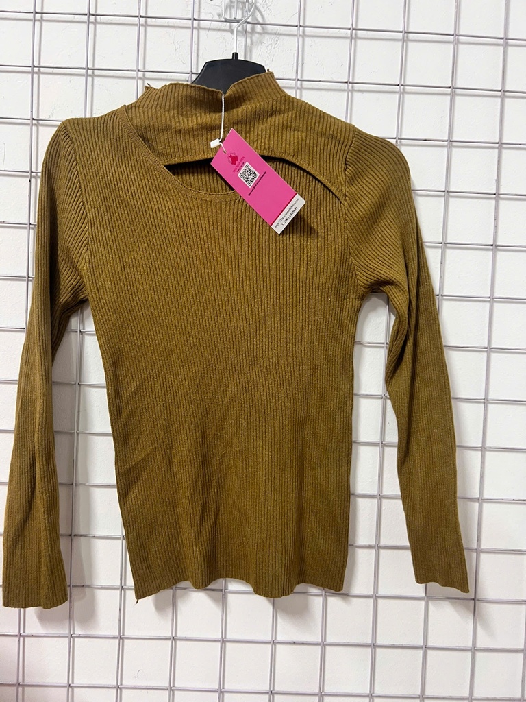 ÁO LEN VÀNG CỔ HỞ LINH