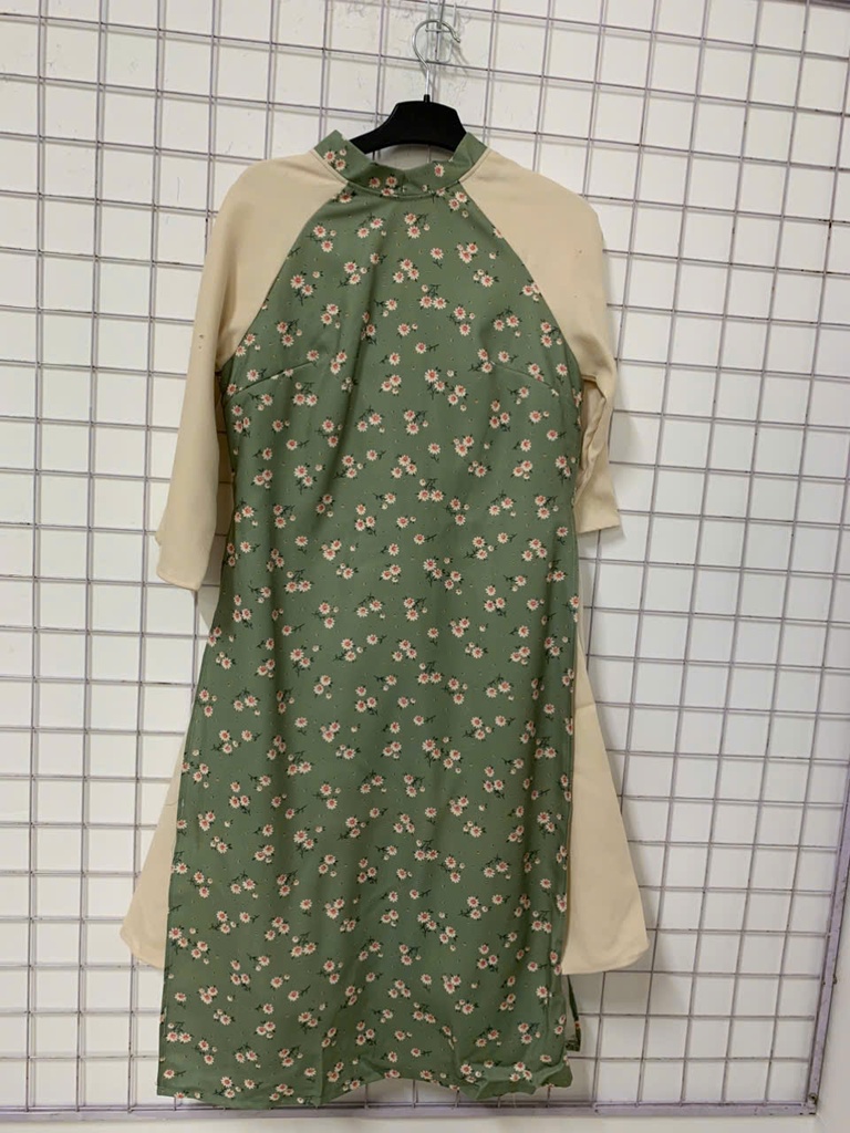 ÁO DÀI XANH LÁ HOA NHÍ KÈM KHĂN