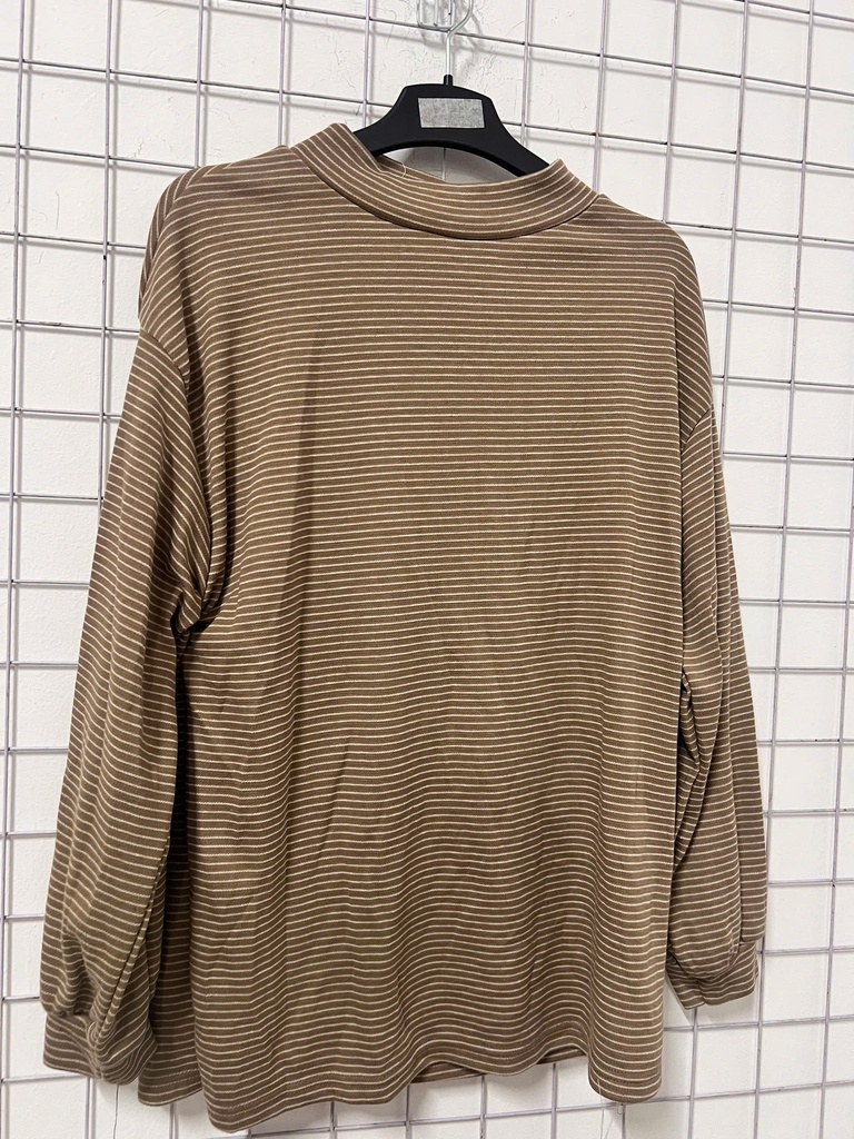 ÁO PHÔNG KẺ NÂU LINH