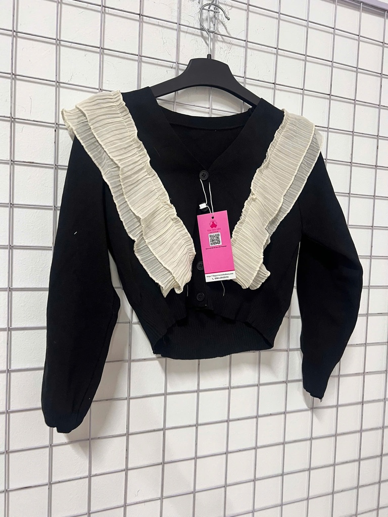 ÁO LEN CỔ BÈO LINH