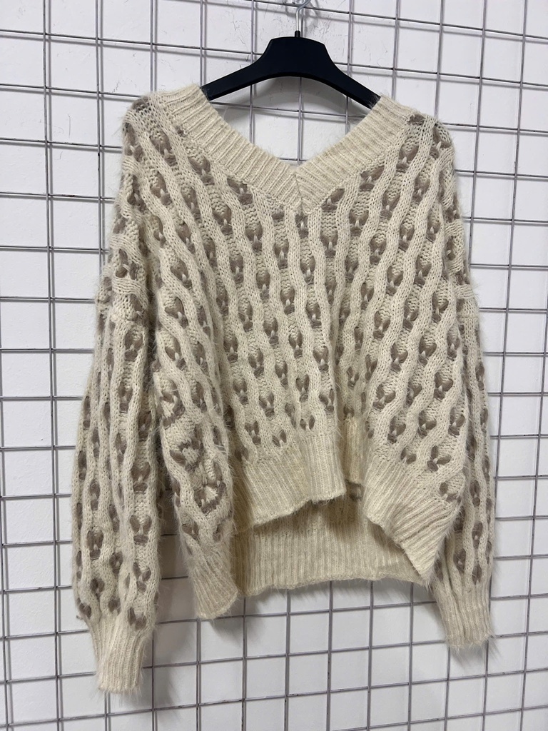 ÁO LEN KEM CỔ TYM LINH