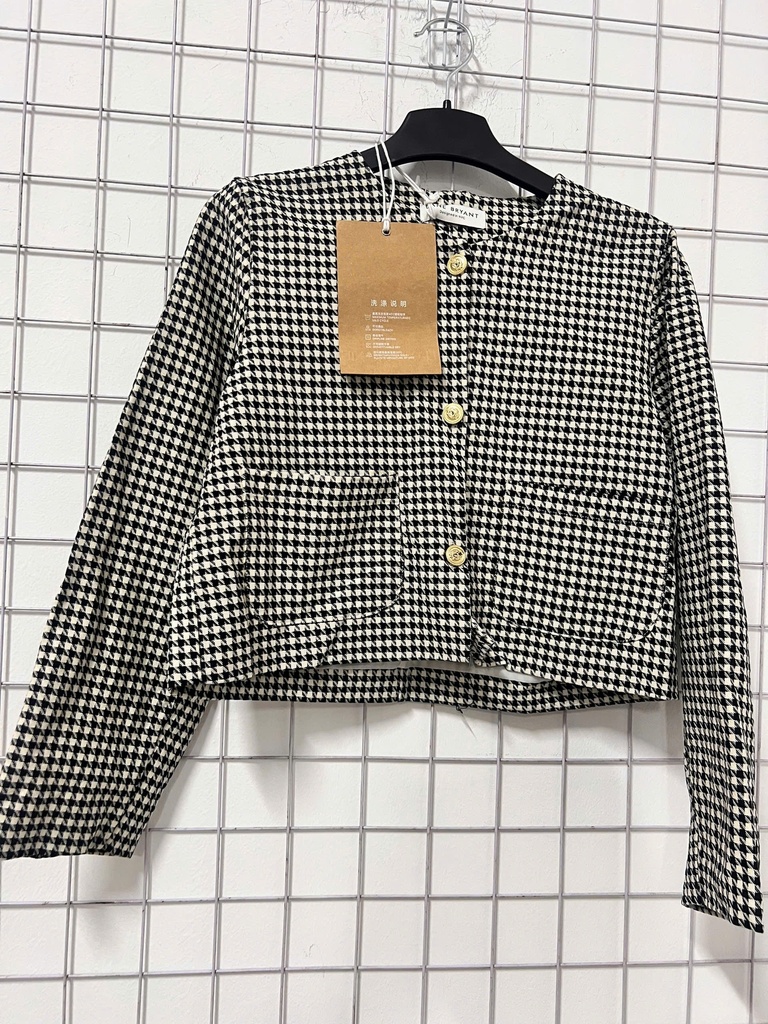 ÁO DẠ KẺ Ô VUÔNG LINH