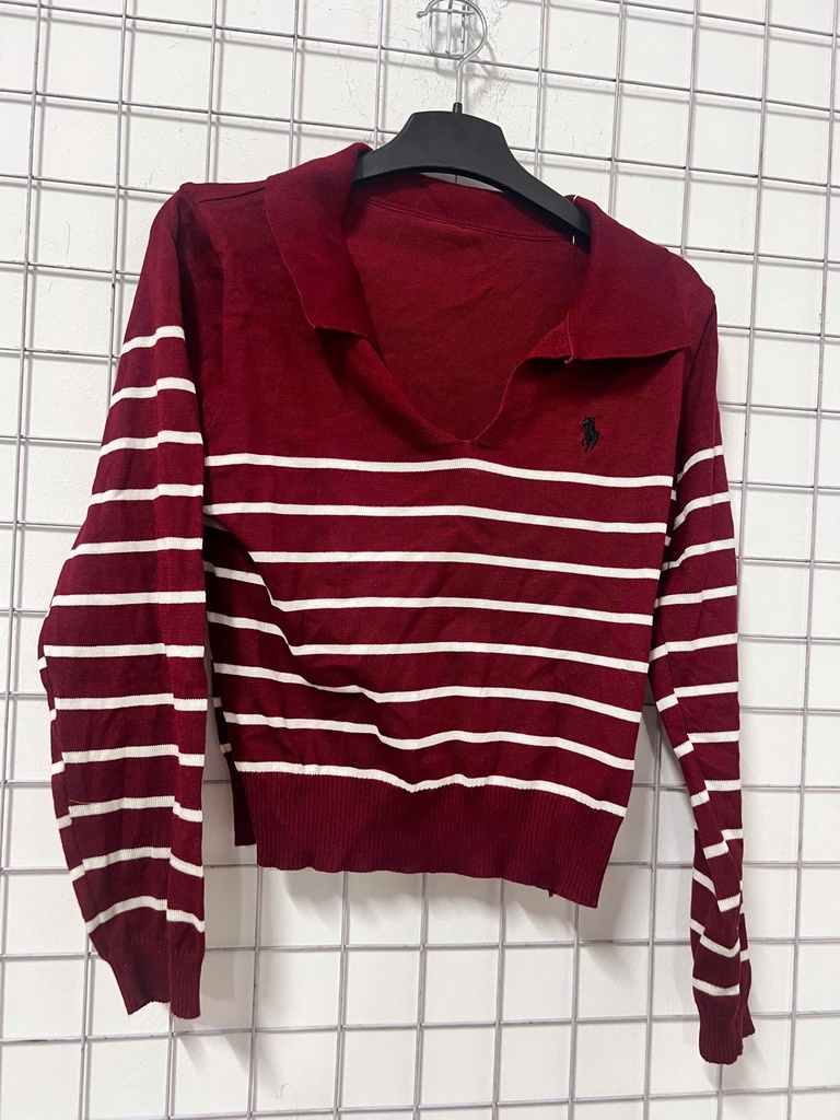 ÁO LEN ĐỎ KẺ TRẮNG LINH