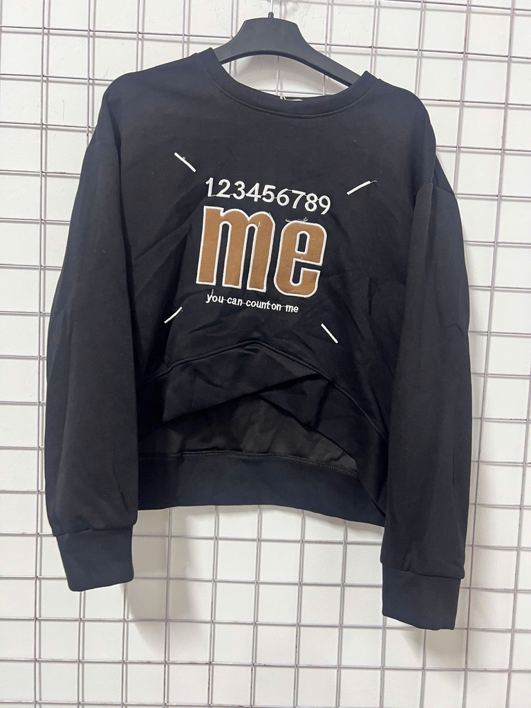 ÁO PHÔNG ĐEN CHỮ LINH