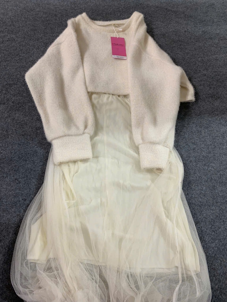 Set Váy Áo Tuyn Q.Anh