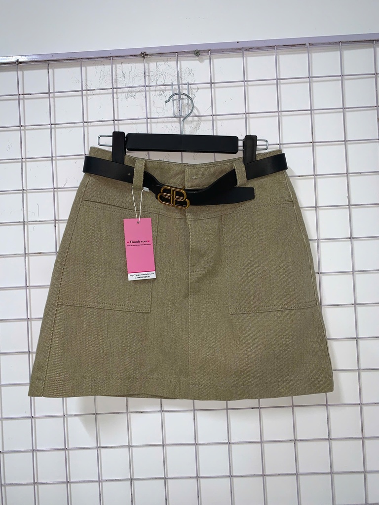 CV Nâu T.Lưng Đen T.Linh