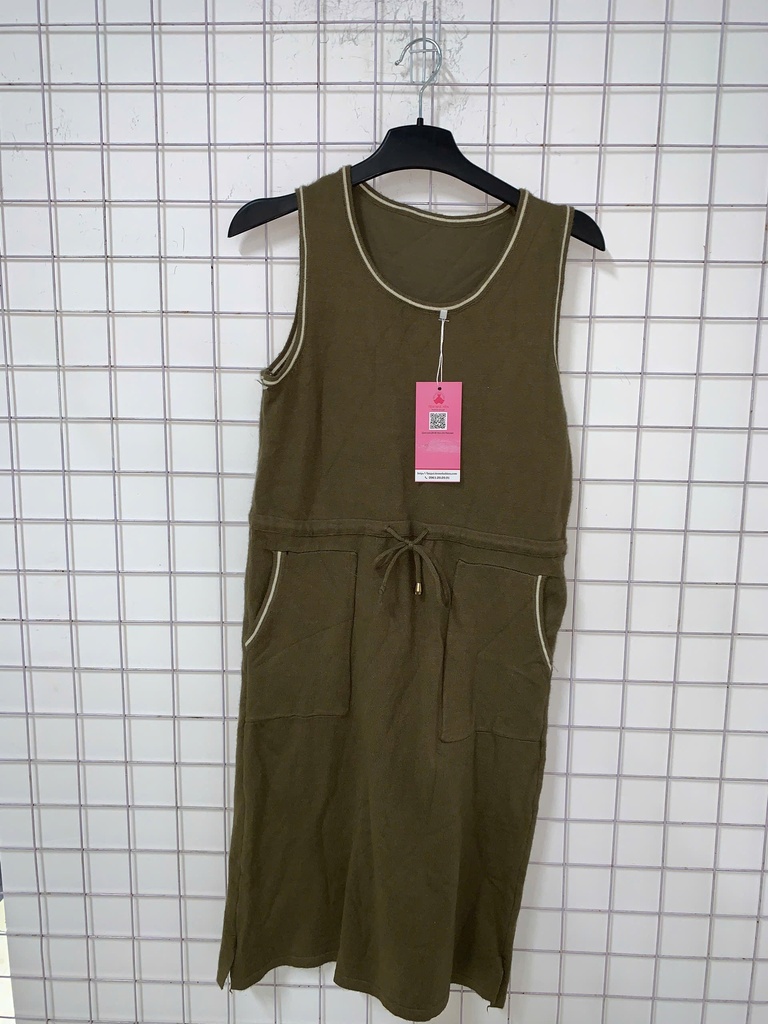 Váy Dài 3 lỗ T.Linh