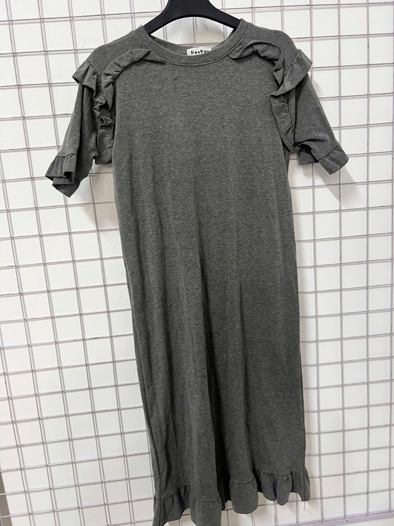 VÁY XÁM TAY BÈO LINH