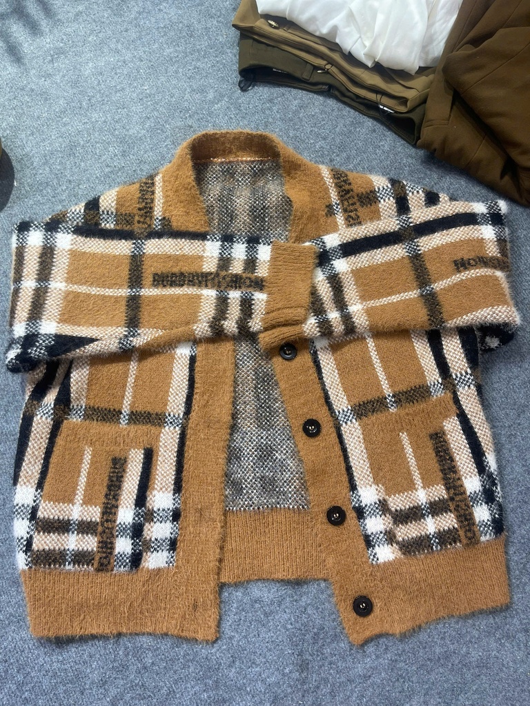 ÁO CADIAN LÔNG NÂU THUY