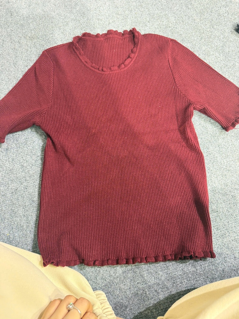 Áo phông Mận VTrinh 