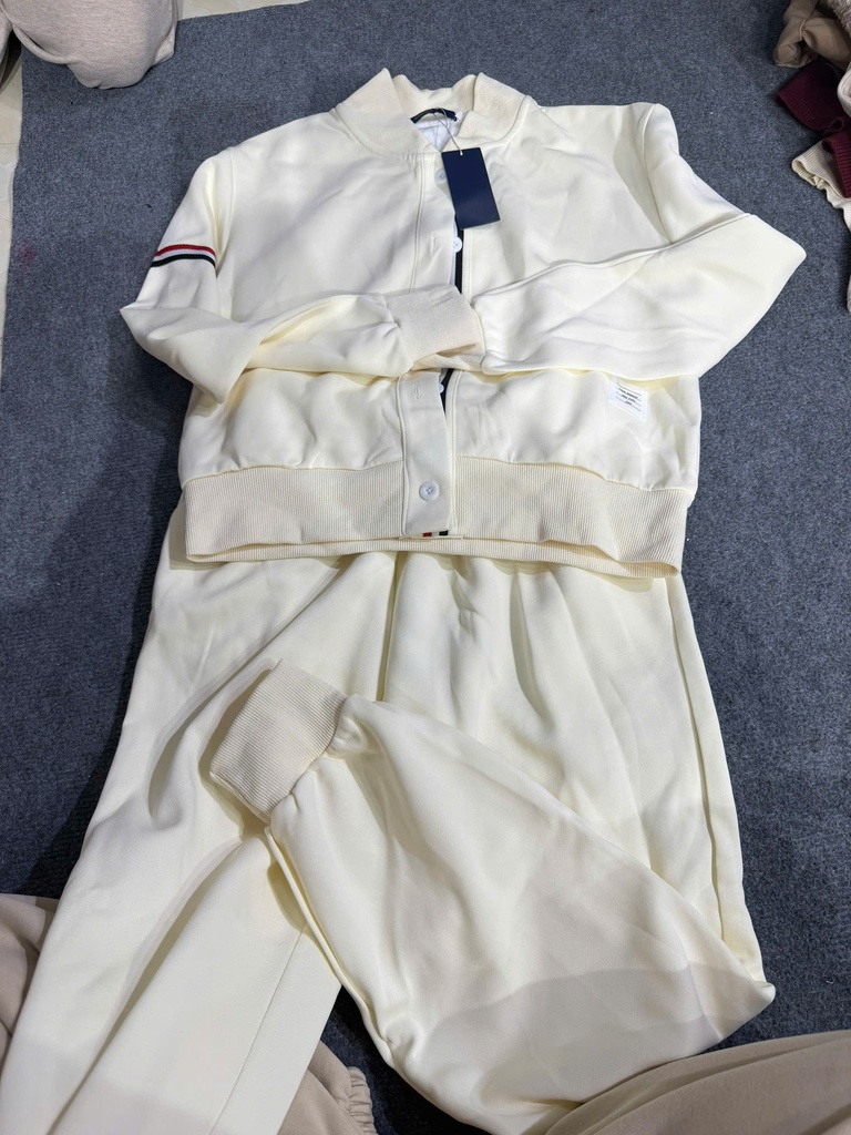 Set Nỉ Trắng VTrinh 