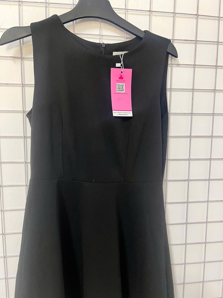 Váy đen ko tay NPTHAO