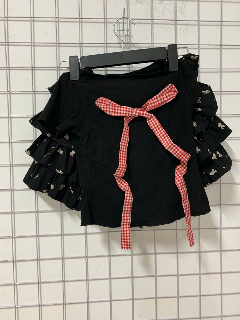 CV ĐEN NƠ KẺ CARO NTKOANH