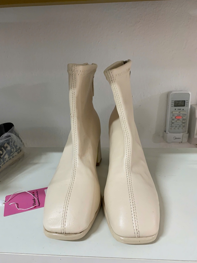 BOOTH CỔ NGẮN NTKOANH