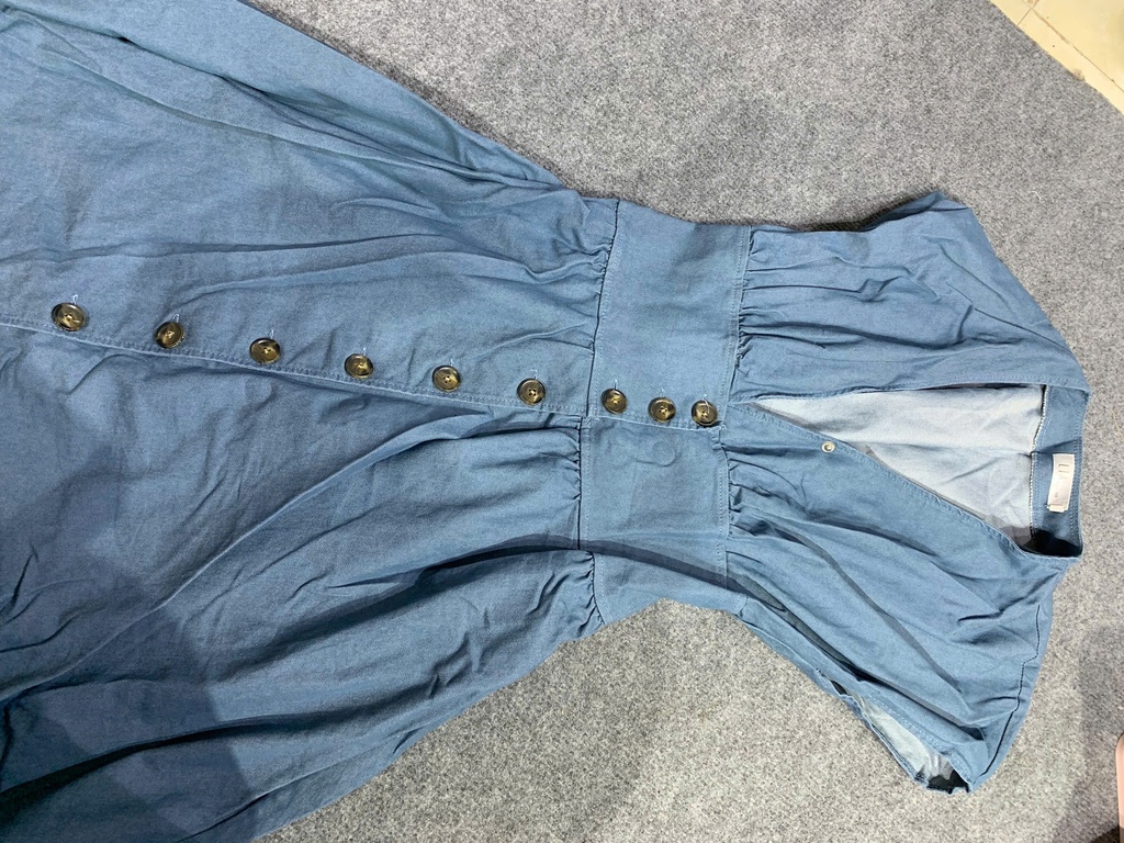 VÁY XANH BÒ CÚC HHIEN