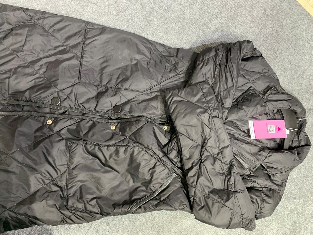 ÁO KHOÁC ĐEN BÓNG DÁNG DÀI HHIEN