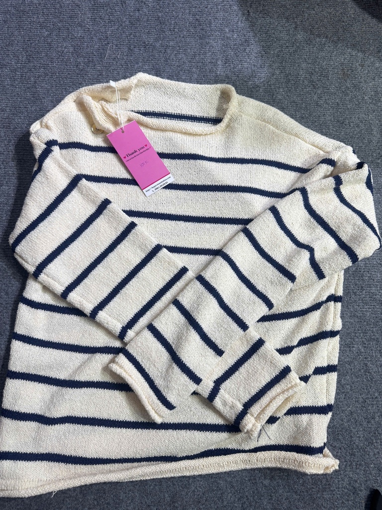 ÁO LEN NGA KẺ NGANG NTHVAN