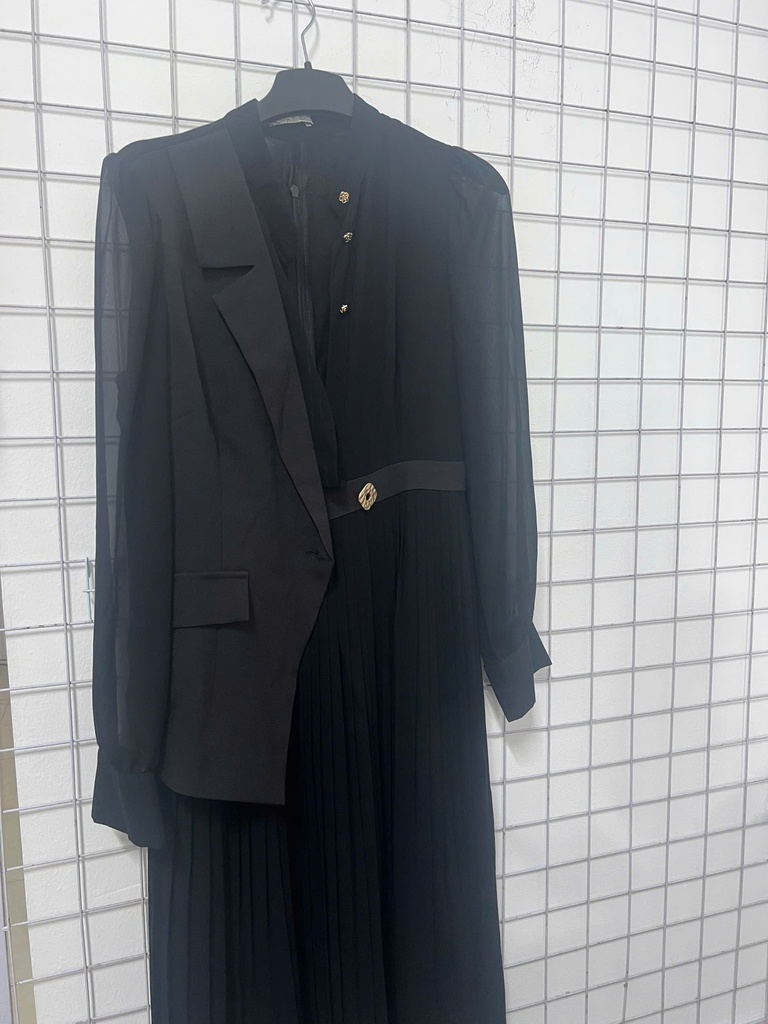 váy đen công sở