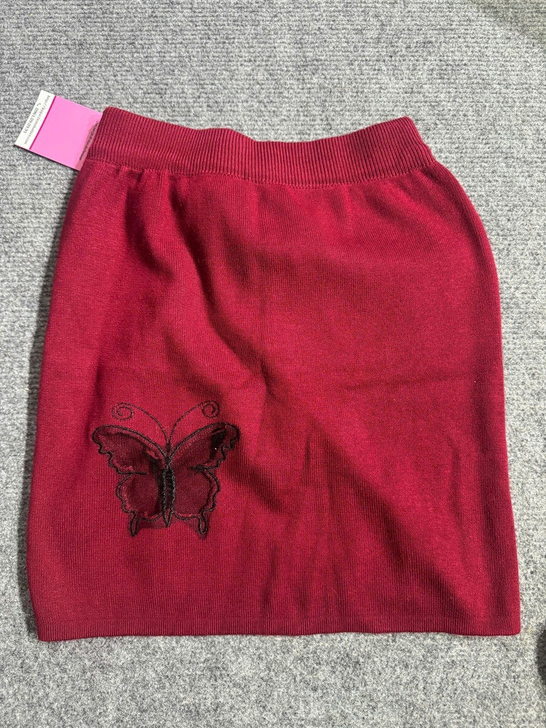 CV ĐỎ CÓ HỌA TIẾT HONG