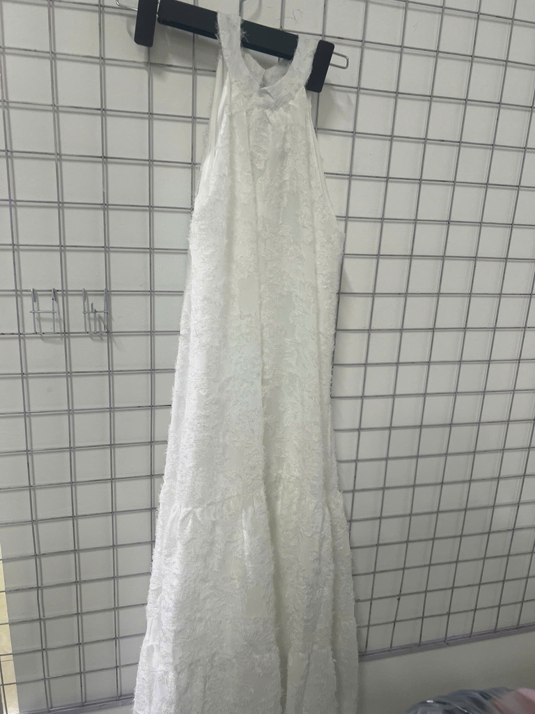 váy trắng lông