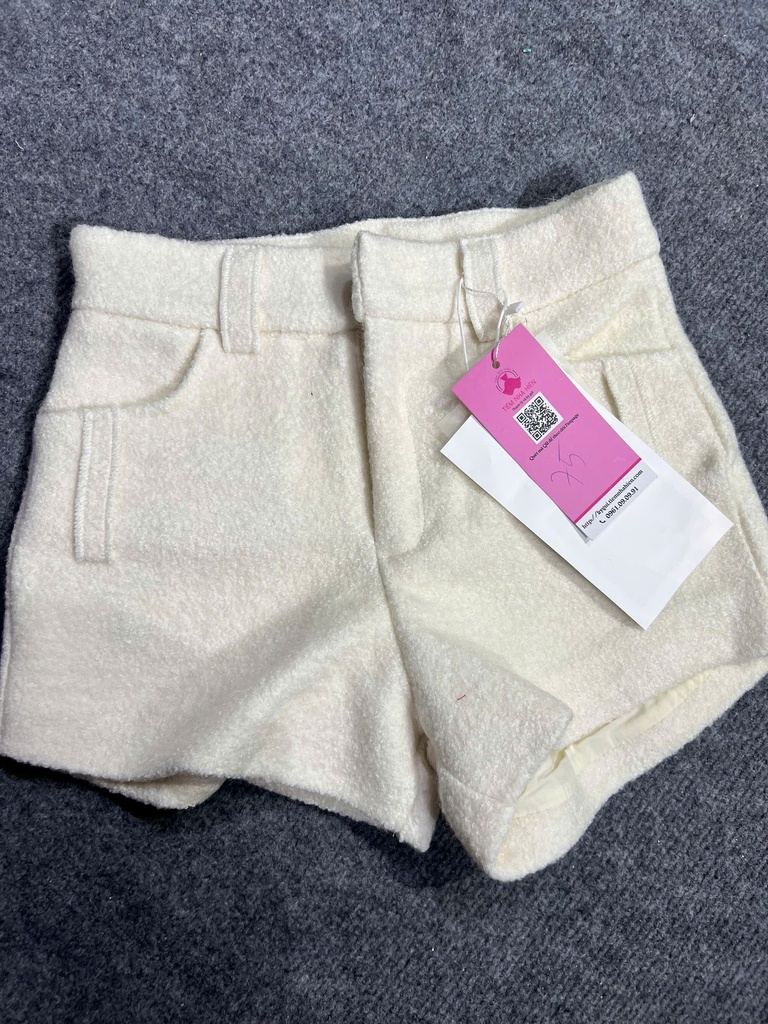 QUẦN SOOC TRẮNG THUY