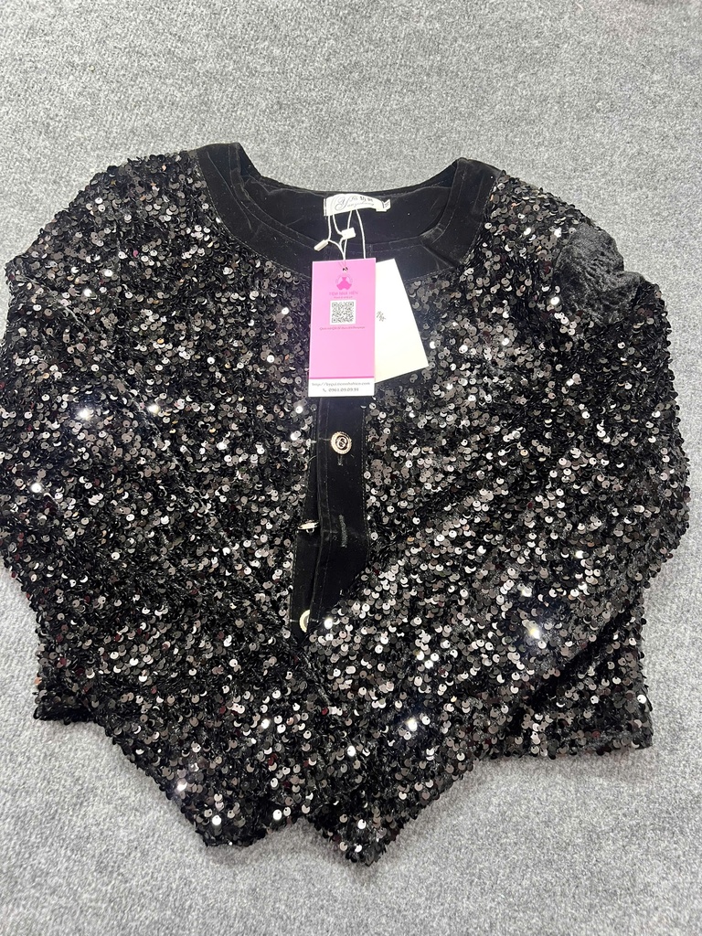 ÁO KHOÁC DẠ ĐEN KIMSA THUY