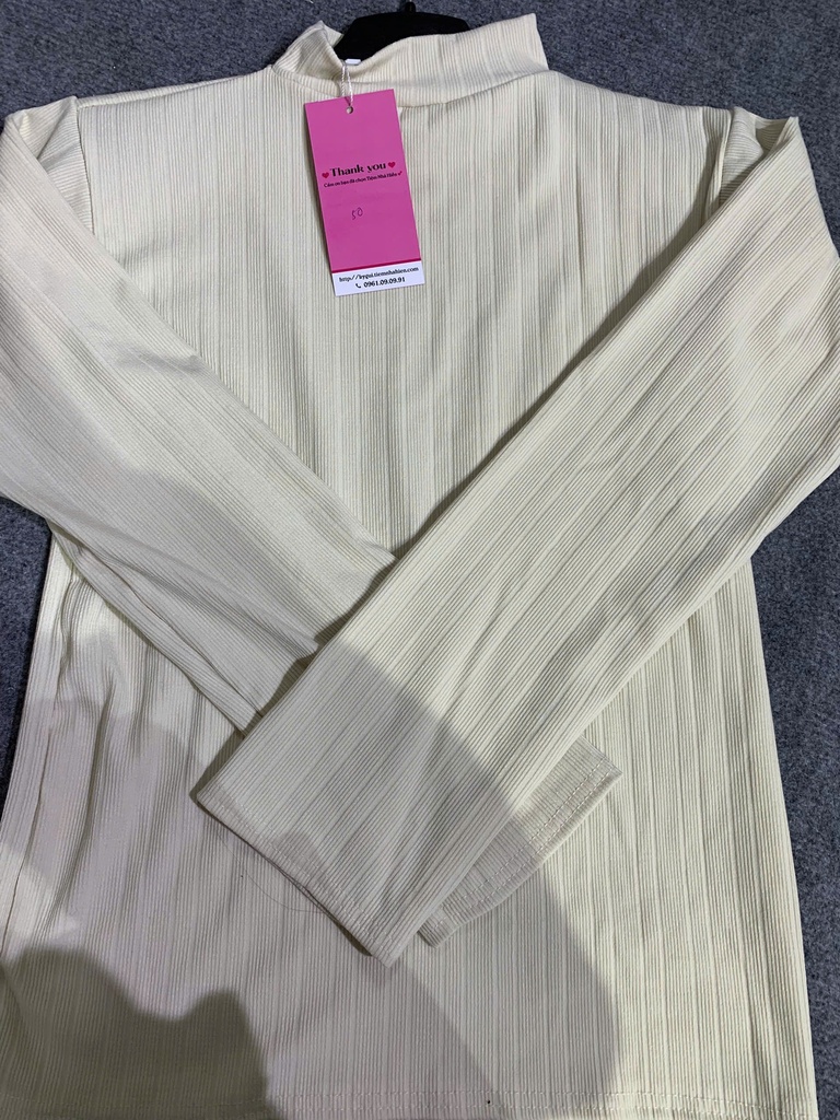 ÁO LEN TRẮNG KEM XUAN