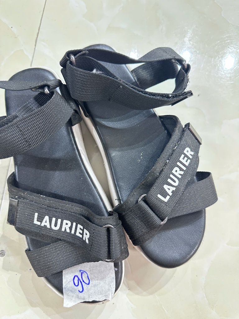 dép quai hậu